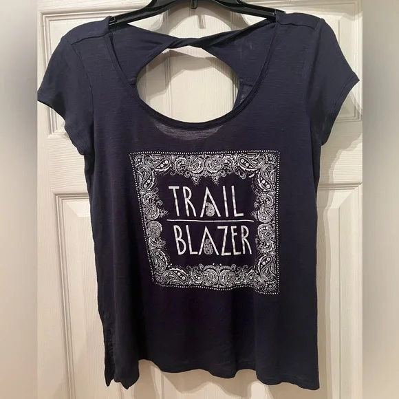 Navy Blue Jessica Simpson “Trailblazer” Top - Picture 2 of 8